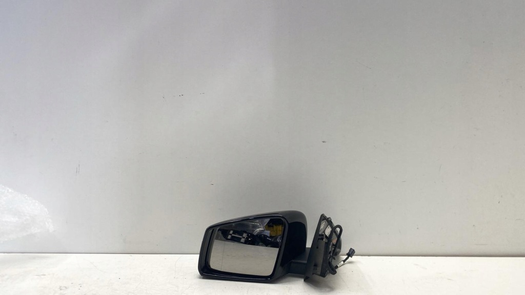 Купить Mercedes w176 зеркало наружное левая 7 pin a1768100116