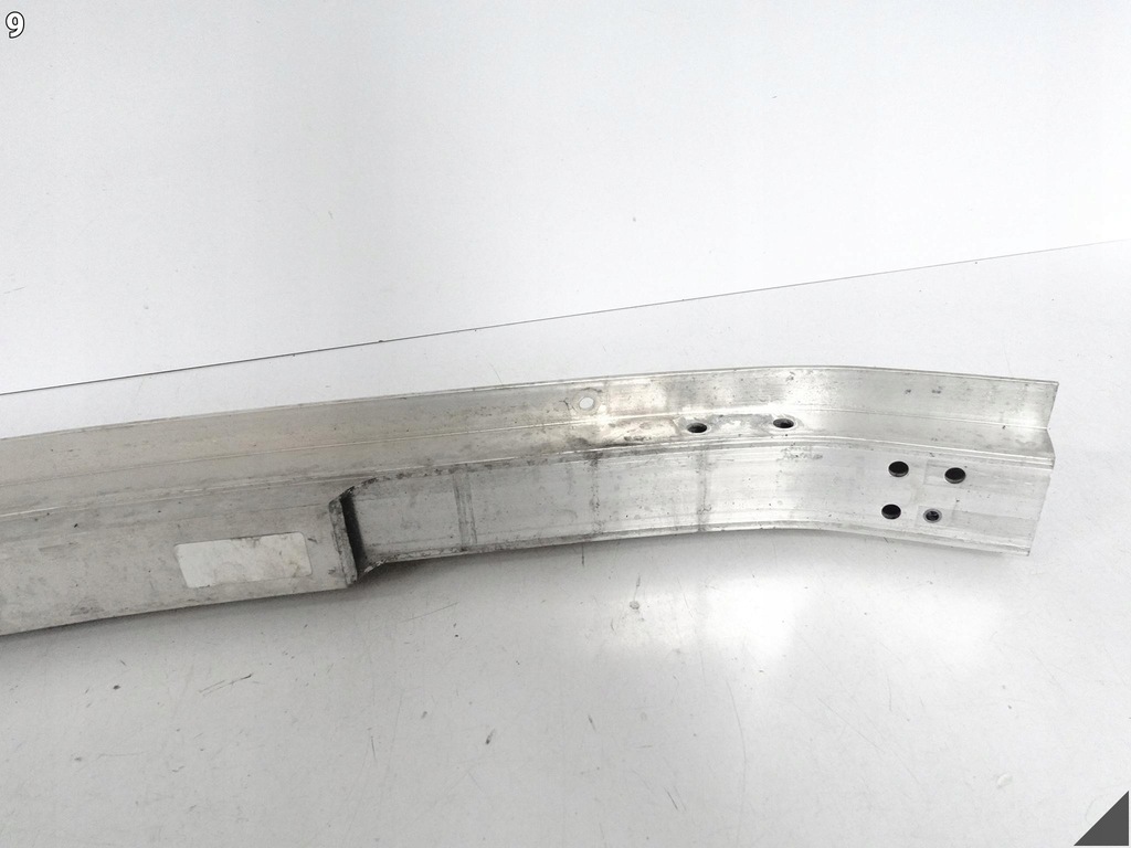 фото №10, Mercedes a-klasa w177 cla c118 x118 b-klasa w247 балка w бампер перед