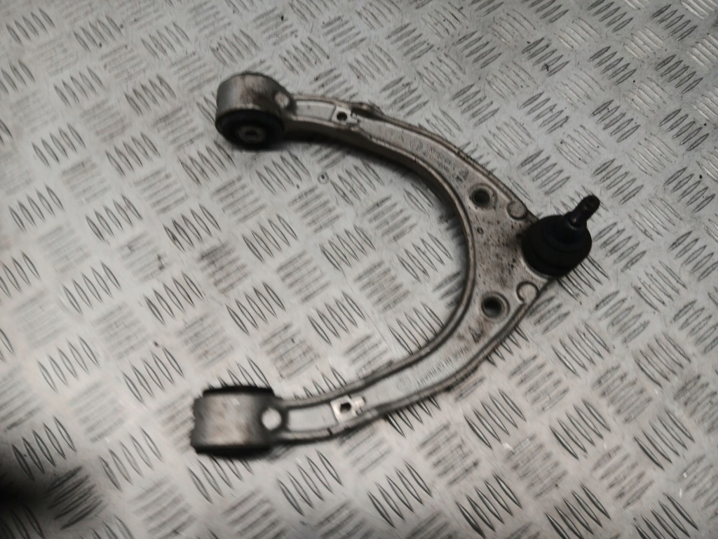 фото №1, Porsche cayenne 92a 2012 верхний рычаг передний