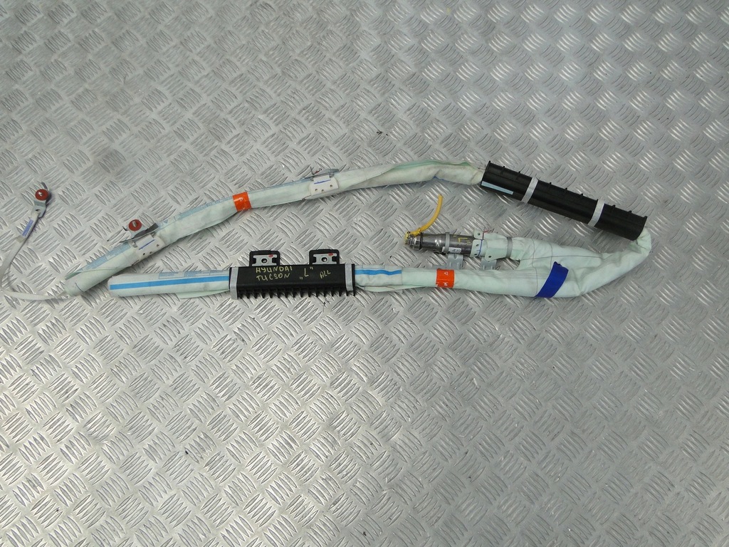 фото №2, Шторка безопасности правая левая hyundai tucson ii lift