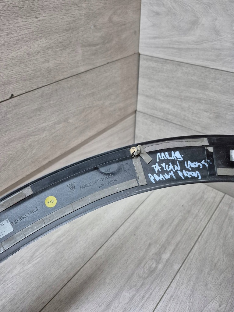 фото №6, 11219. taycan cross молдинг крила правий перед 9j0853136b