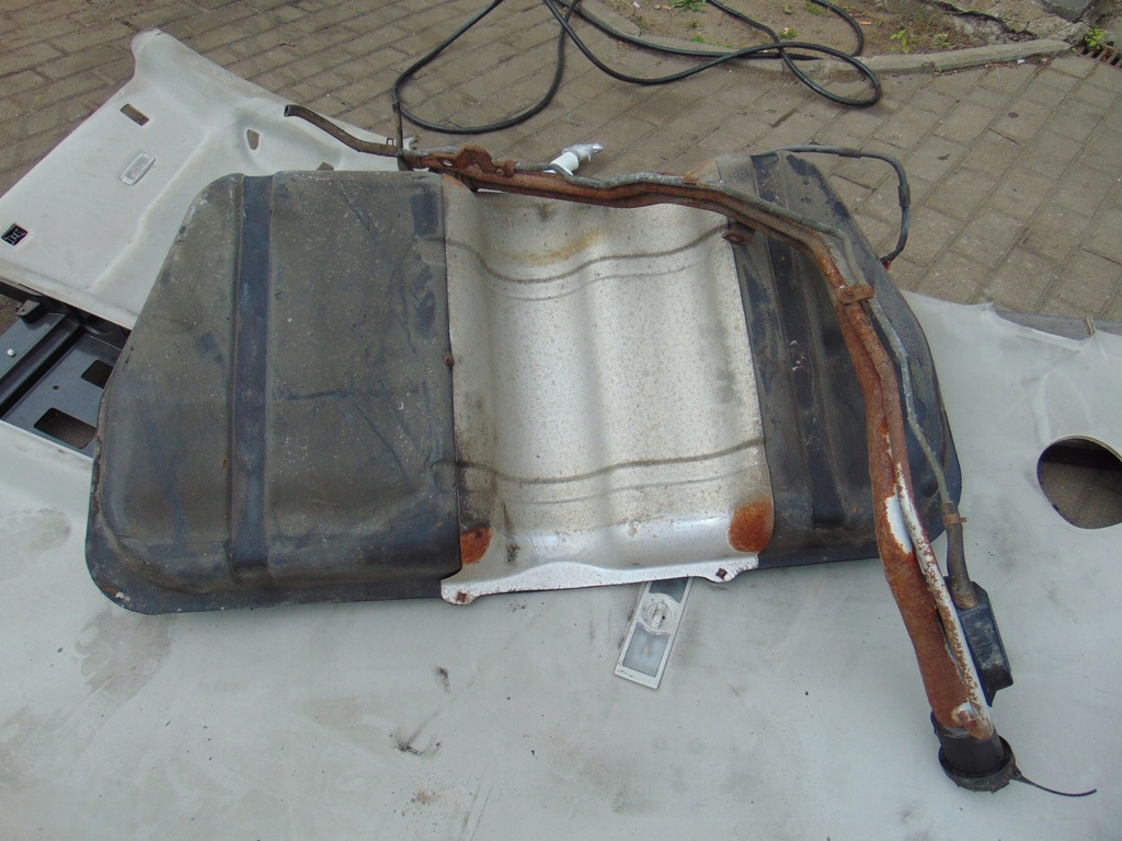 фото №9, Bak бак пального kia sportage ii 2.7 v6 4x4 eu