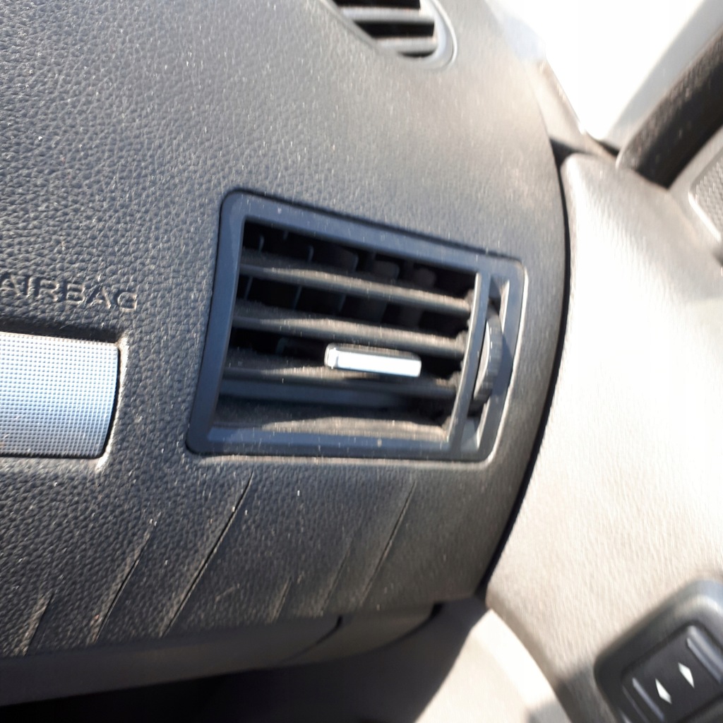 фото №1, Ford c-max решётка обдув правая