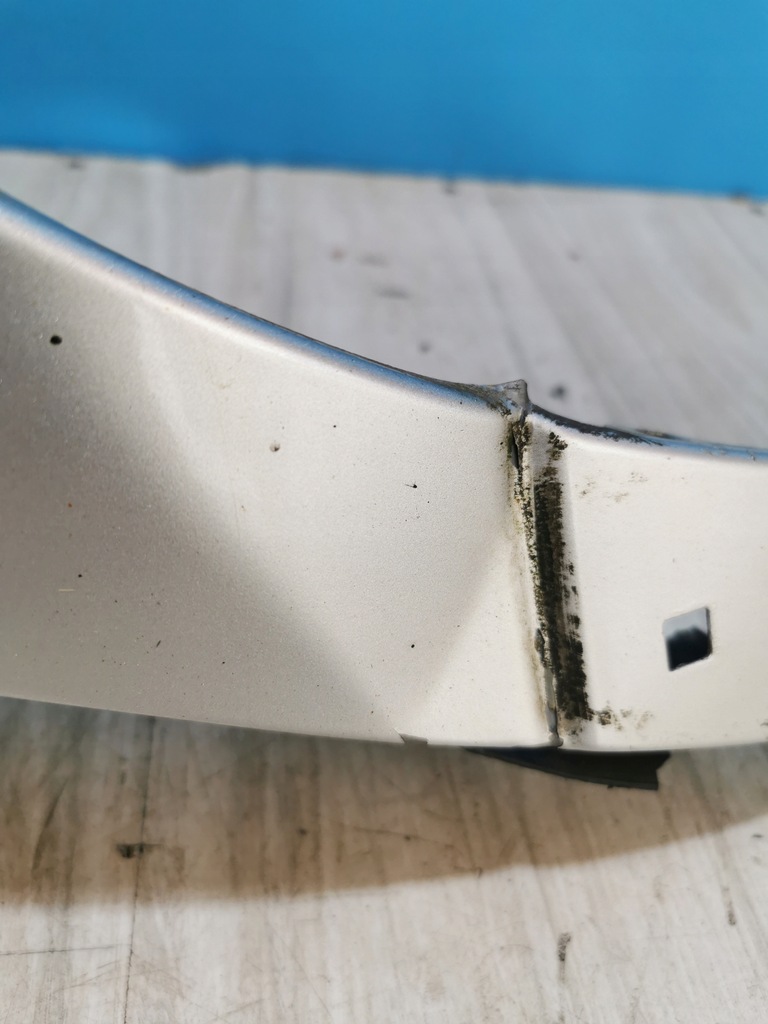 фото №6, Hyundai i800 i 800 h1 h300 крила перед передній правий напрямна