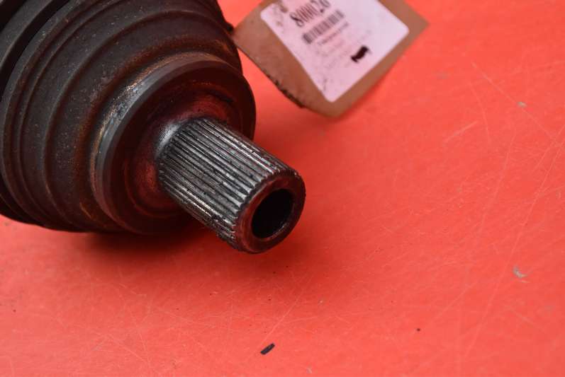 Приводной вал правый  перед 1k0407272ml skoda superb 2 2 1.4 tsi 15r в Украине