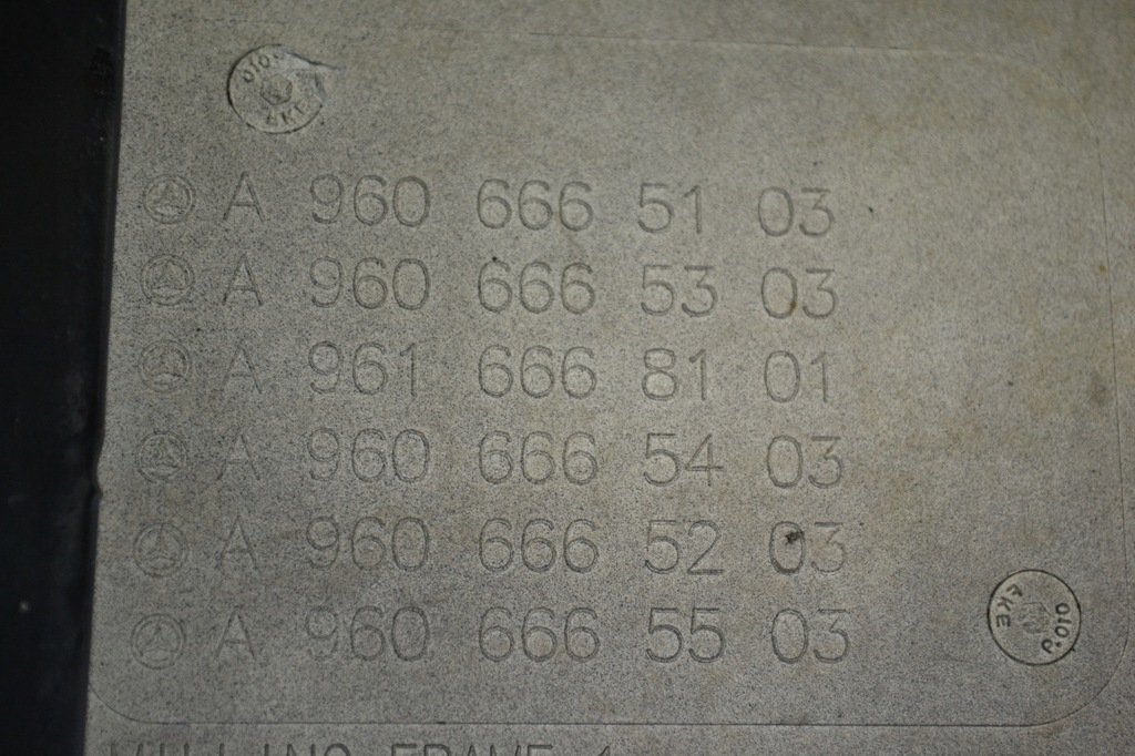 фото №8, Mercedes actros mp4 подножка правый a9606665103