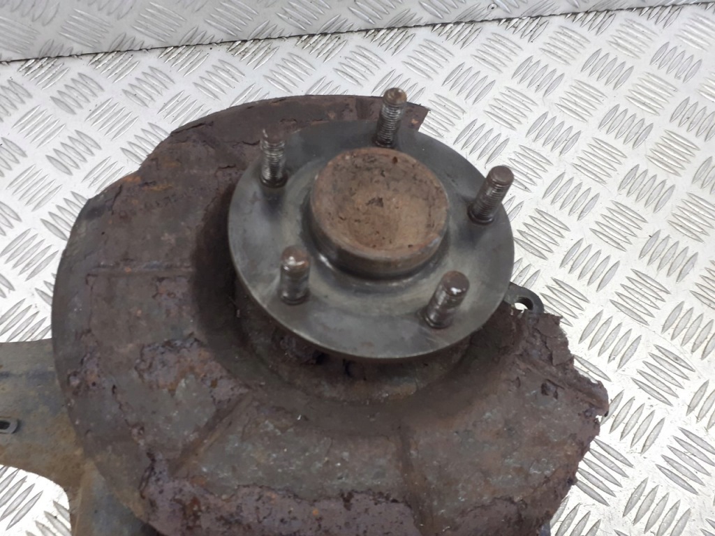 фото №2, Ступиця лівий задня ford focus mk2 1.8 tdci