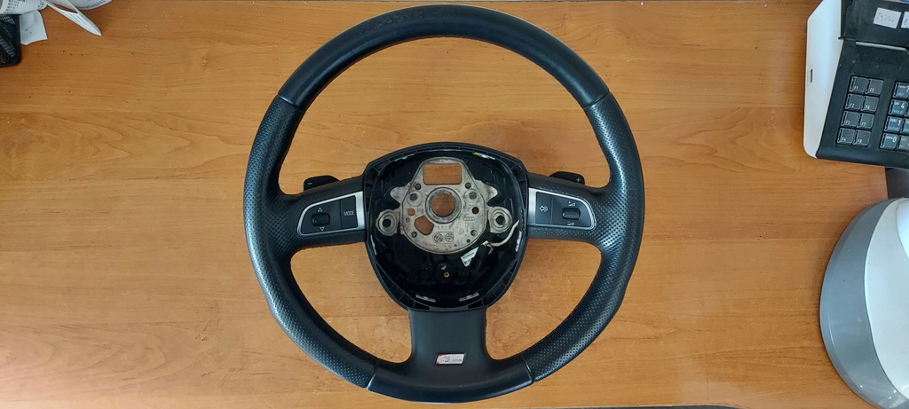 фото №6, Повітропровід audi a4 b8 a5 s-line пелюстки перемикання мультифункціональний