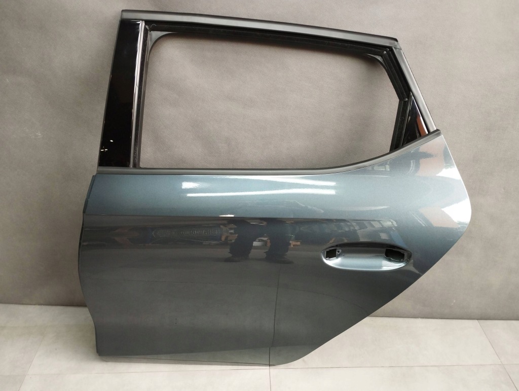 фото №1, Seat leon iv 2024 дверь левая задняя ls7h w цвет