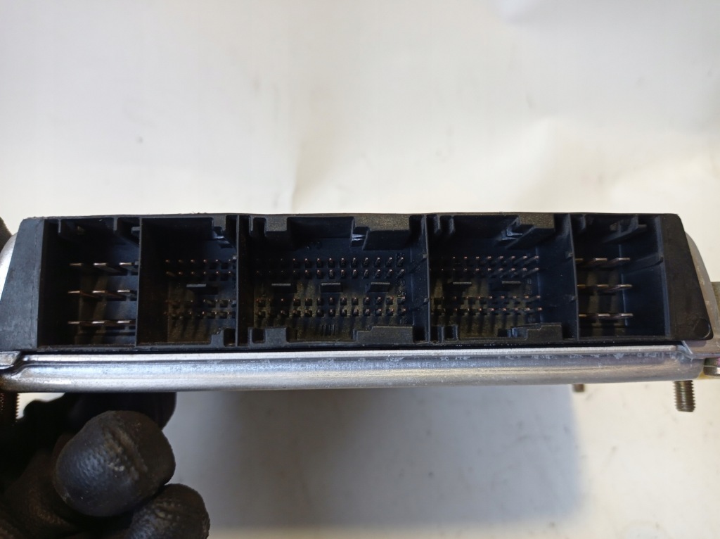 фото №3, Бортовий комп'ютер nissan almera n16 2.2 0281010809