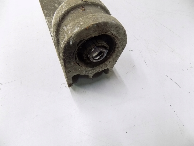 фото №5, Fiat sedici sx4 балка кронштейн підпора міст 4x4