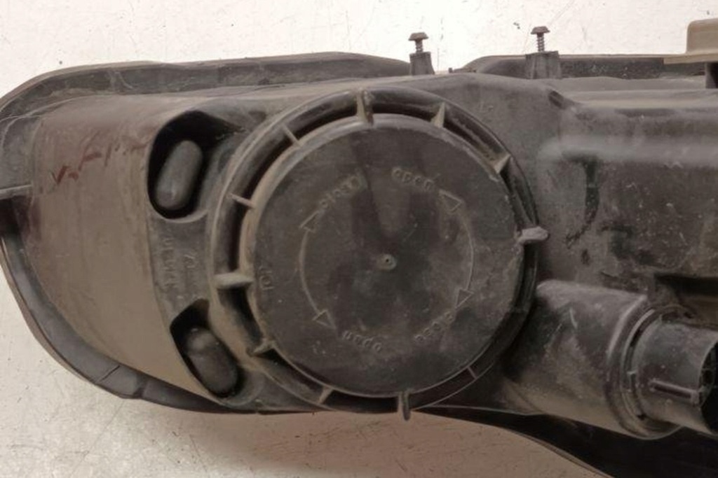 фото №12, Лампа левая передняя jaguar xf x250 5dv00900000 3.0l дизель 177kw 2010