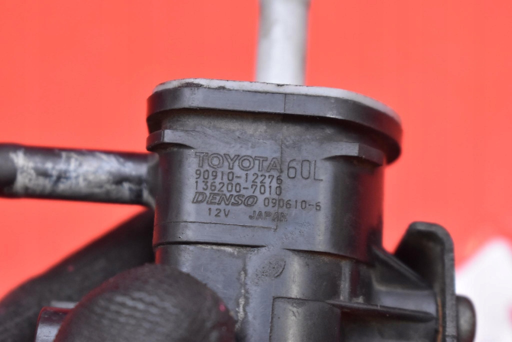 фото №7, Клапан вакууму 90910-12276 toyota prius iii xw30 1.8 hybrid 99 km 09-11