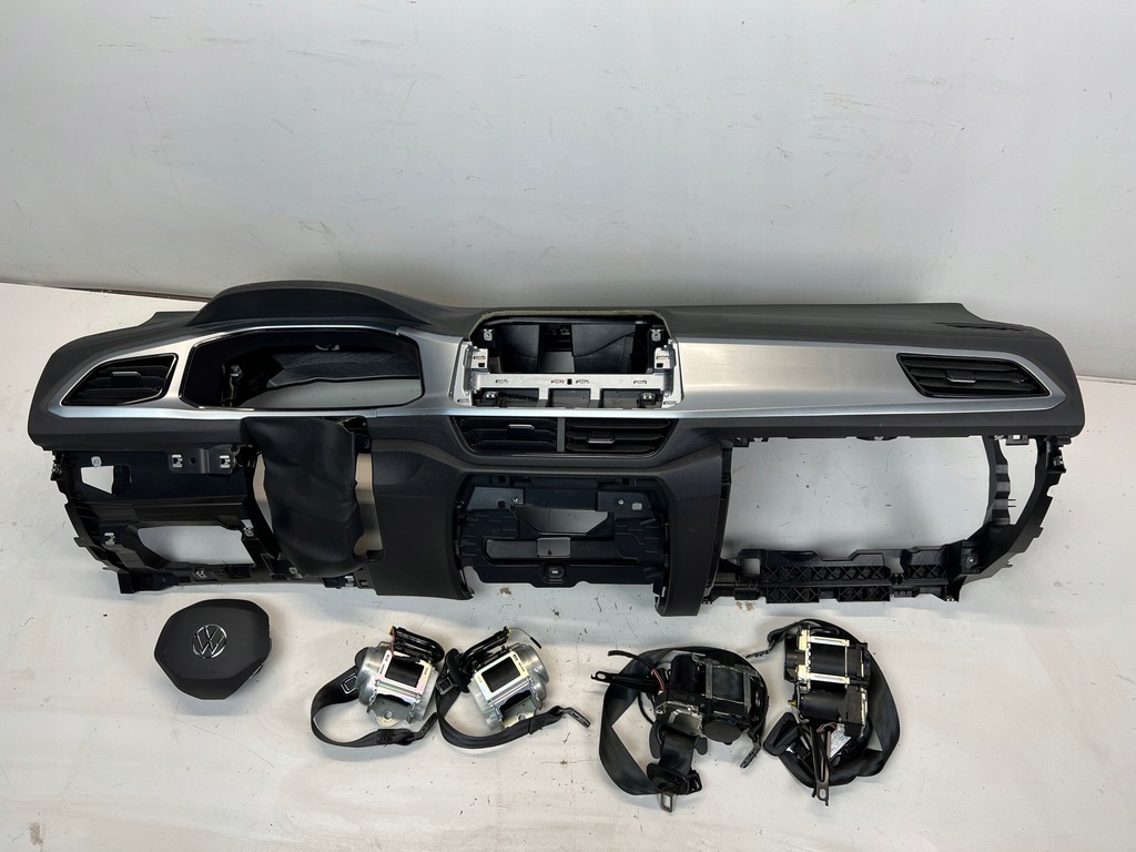 фото №1, Vw t-roc lift приборная панель подушки безопасности ремни комплект