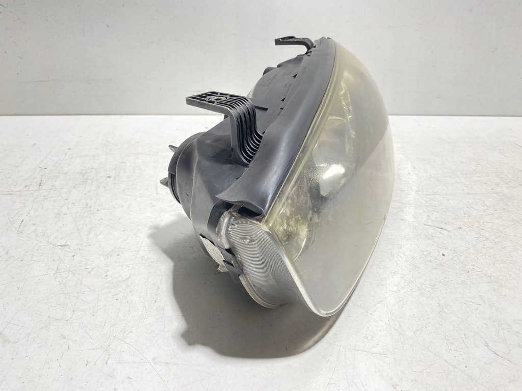 фото №10, Hyundai elantra 2004 перед сторона ліва лампи передні