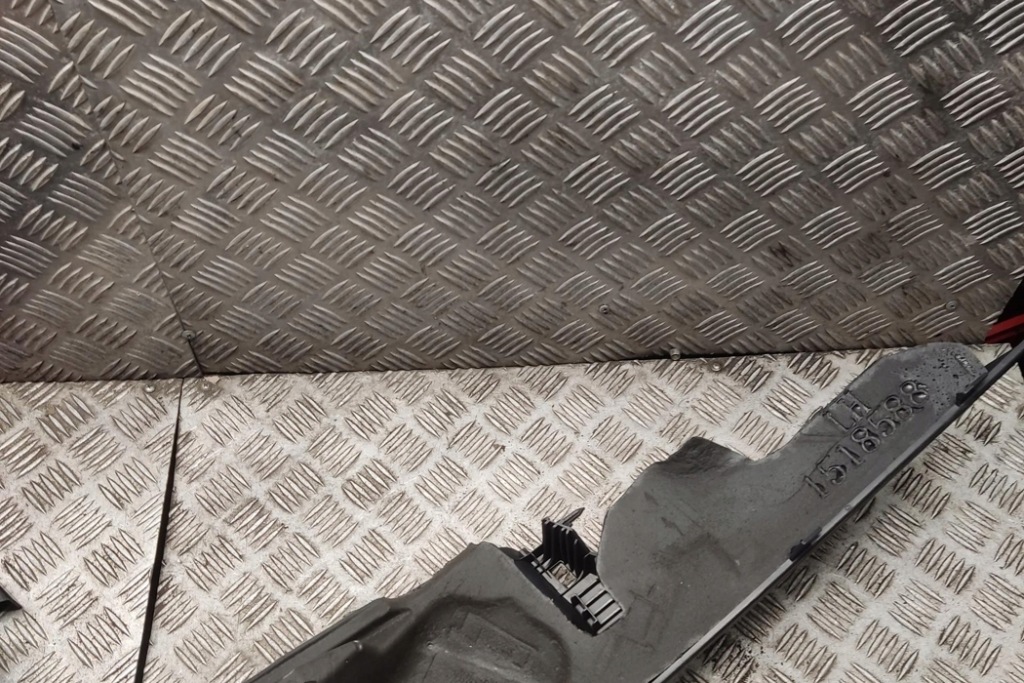 Купить Пороги tesla model s 164344300a 0.0l electric 2023