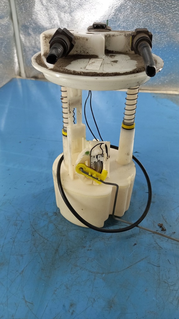 фото №1, Насос топлива nissan micra 1.5cdi 03r