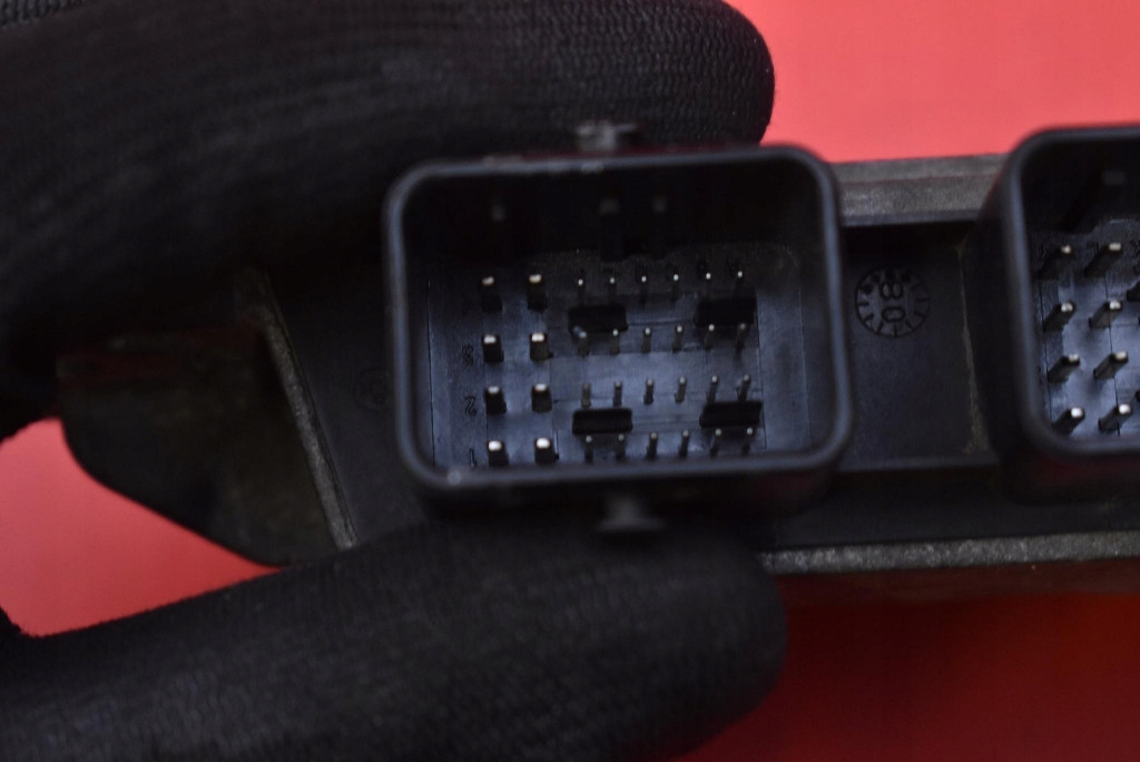 фото №7, Блок керування бортовий комп'ютер двигуна 8200522357 renault clio 3 iii 1.2 16v 75km 05-09