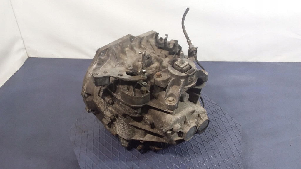 Купити Mini cooper r56 1.6 b vti коробка передач передач механічна cha 7568720