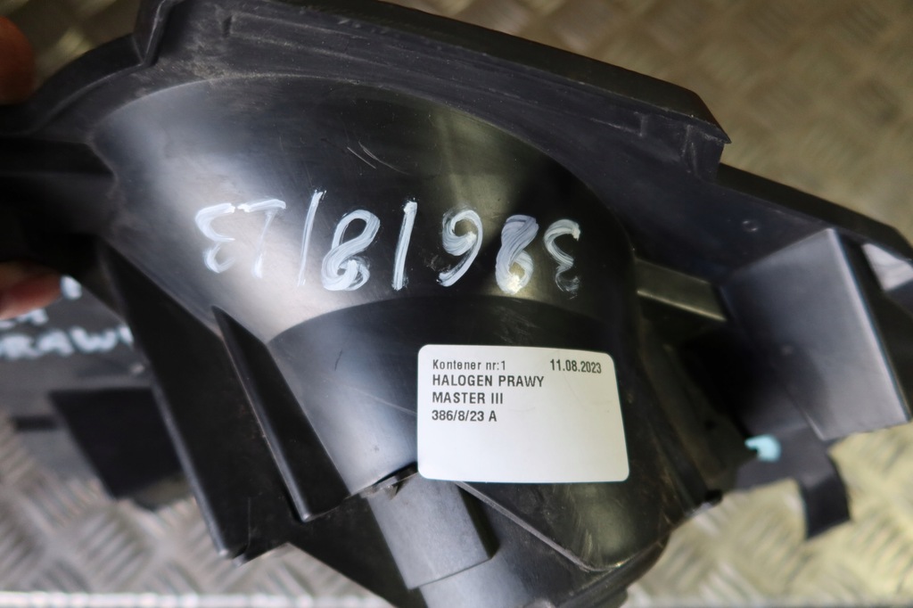 фото №10, Протитуманна фара правий master iii uszk. 89210439