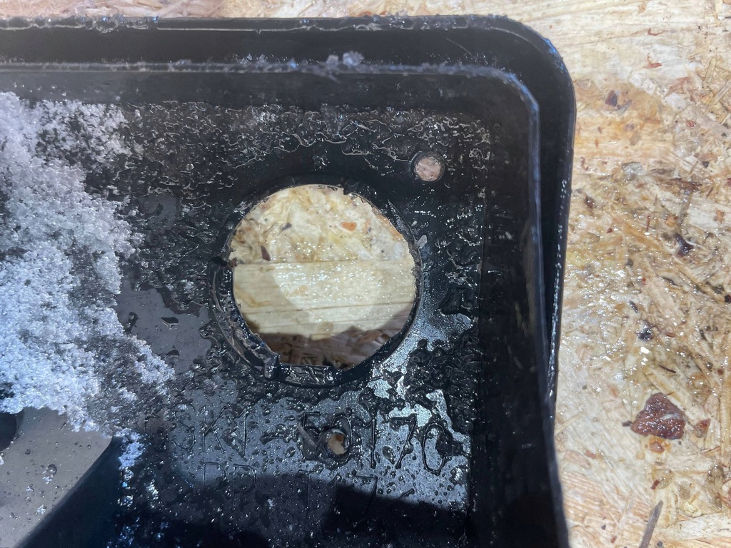 фото №7, Mazda 6 gj iii 3 lift 18-24 молдинг подкладка pod номерной знак бампер перед