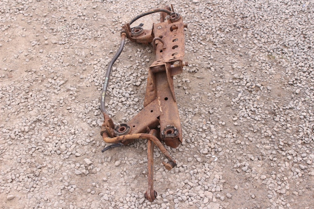 фото №8, Підрамник балка підвіска задня toyota avensis t25 kombi