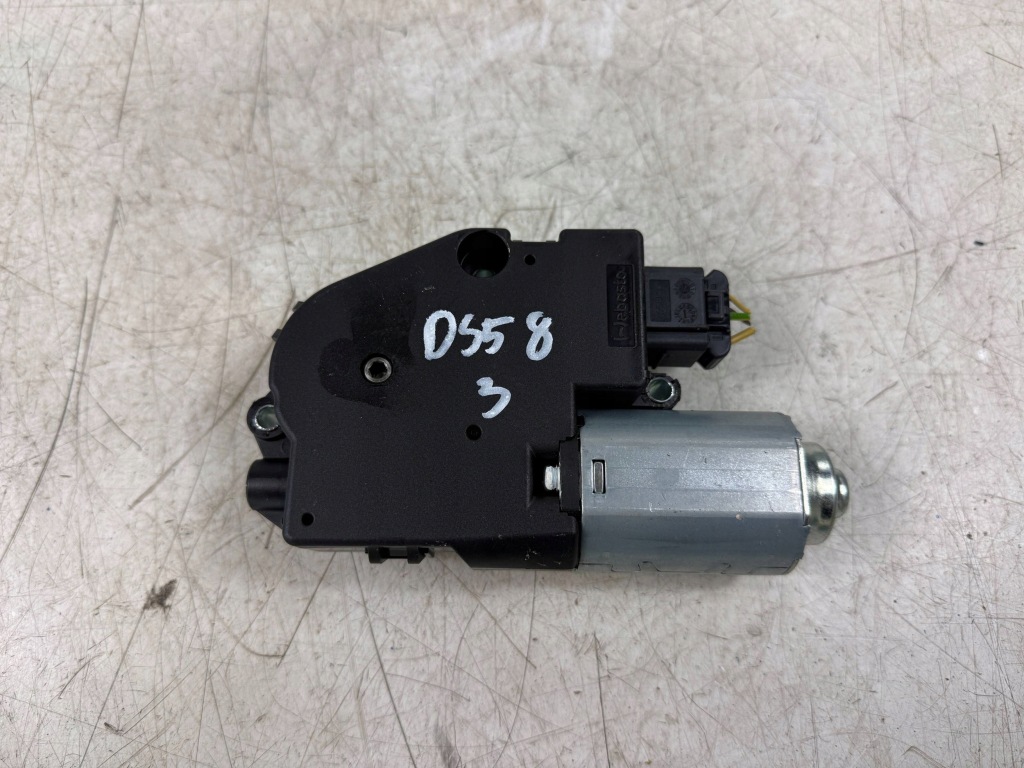 фото №1, Citroen ds5 моторчик люк шторка крыша правый