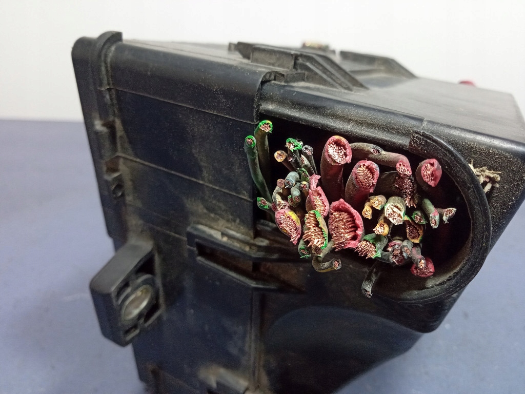 фото №5, Volvo s40 ii v50 коробка запобіжників 8688040