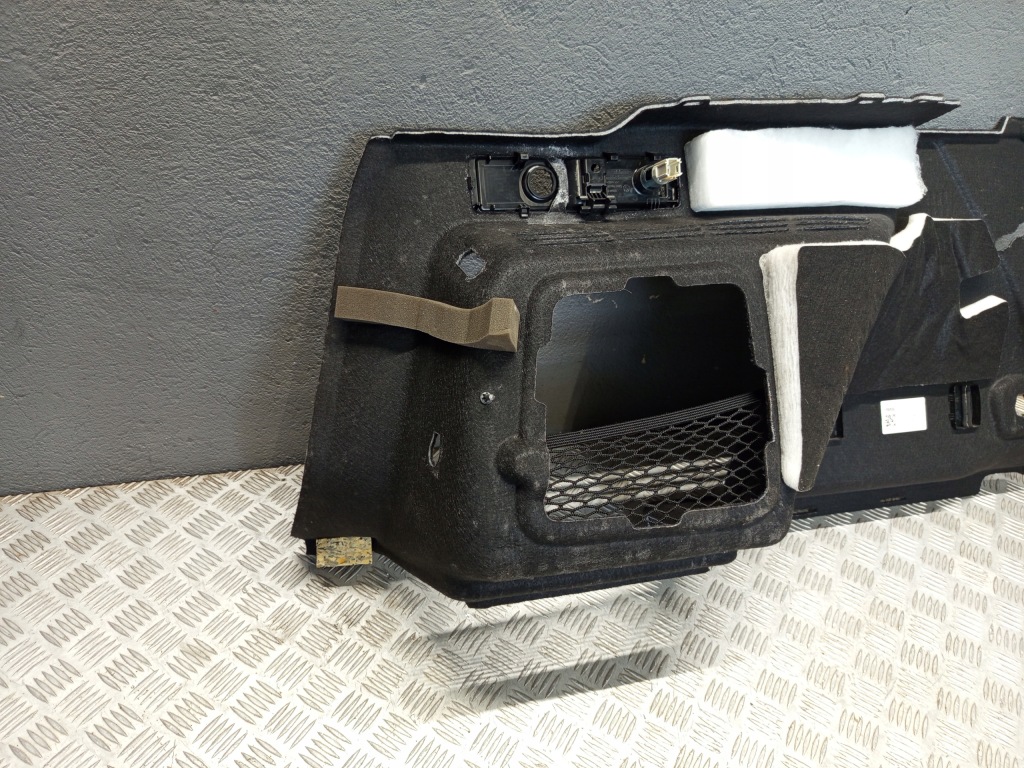 фото №10, Bmw оригинальный номер 7463470 3' g21 обшивка обивка багажника правый правая