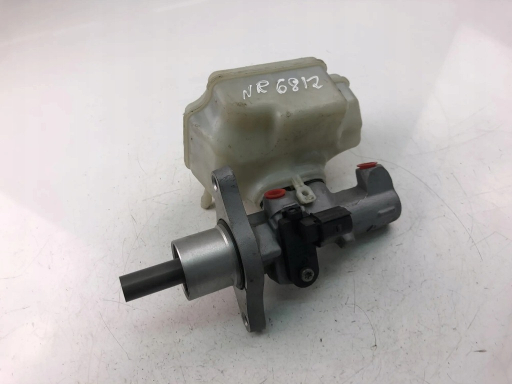 Купить Насос вакуум skoda octavia ii combi 1z5 1k1611301d 15475157 2006