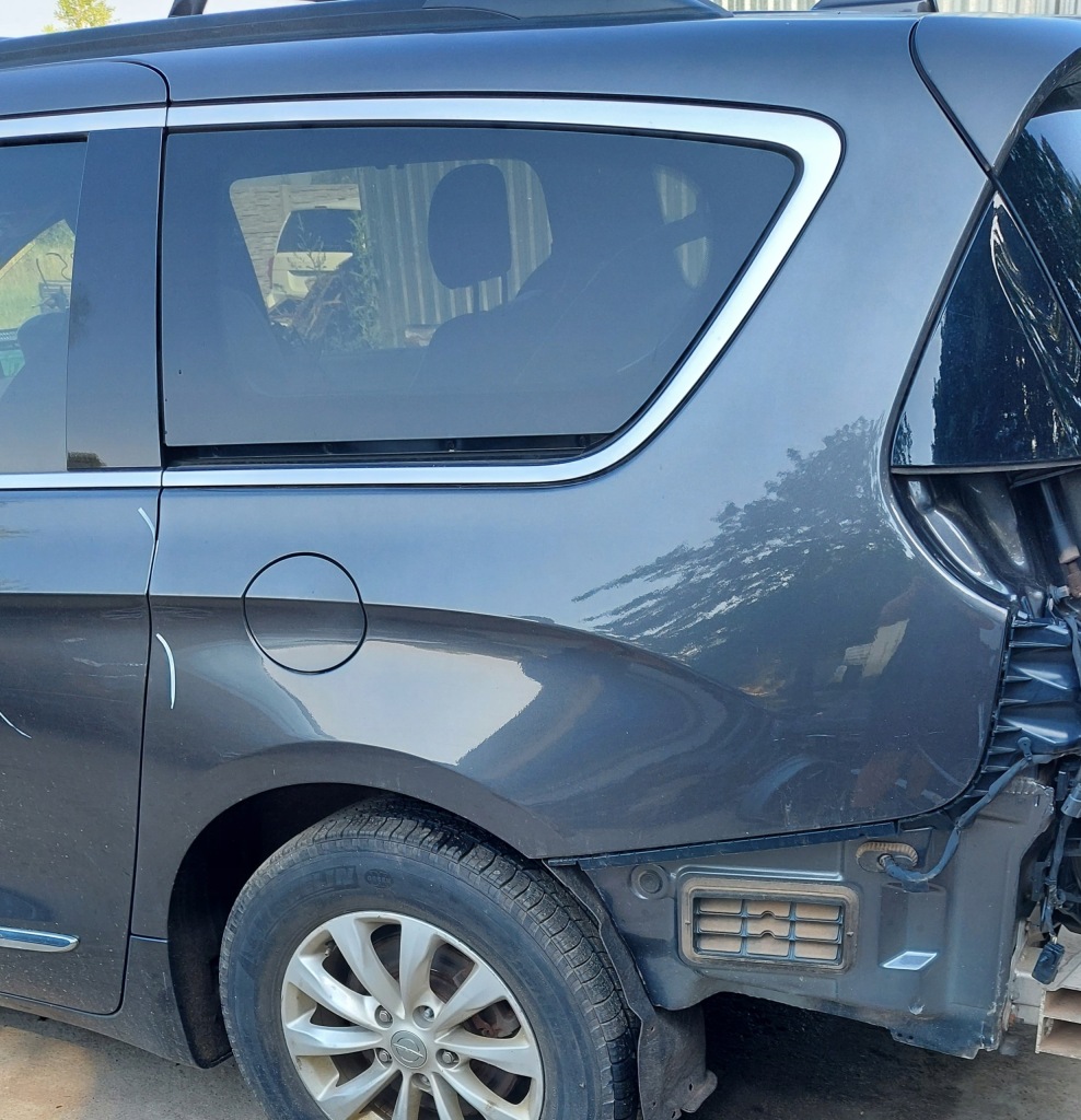 фото №1, Pacifica 2016-2023r крыло левый задняя