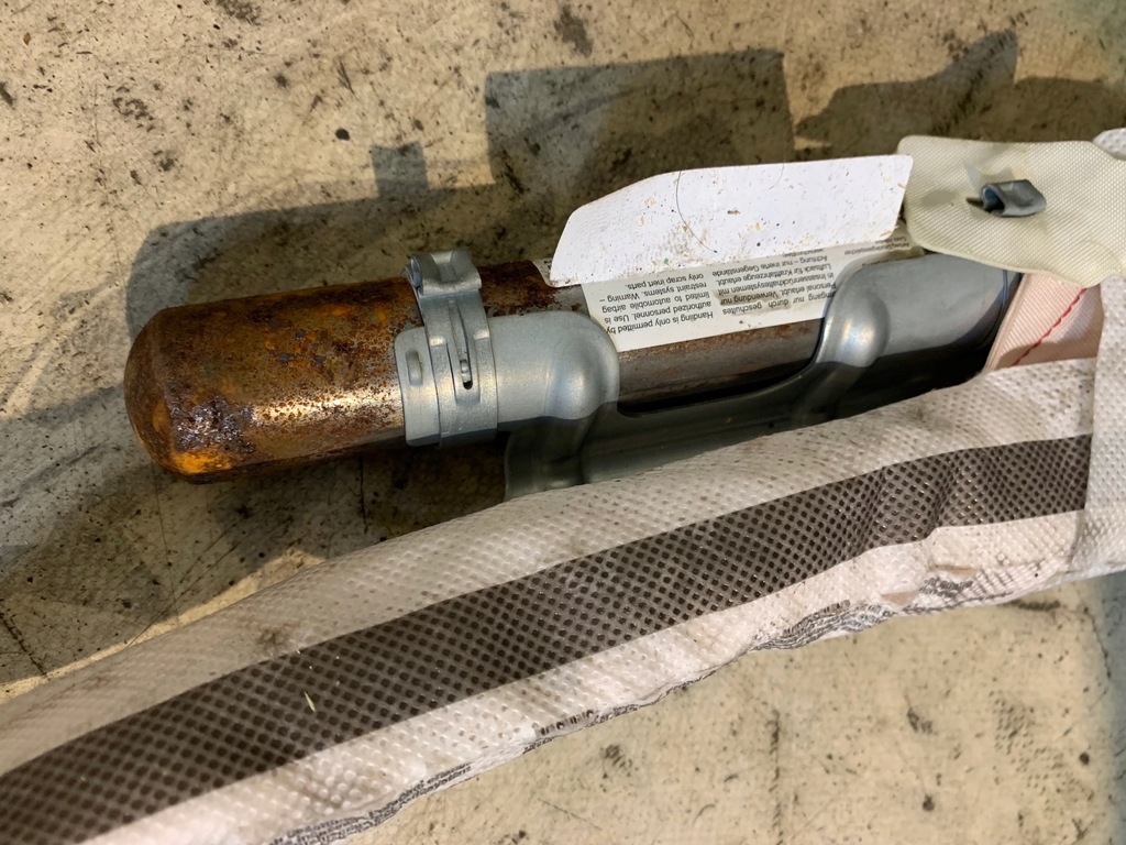 фото №11, Шторка безпеки шторки безпеки air bag ліва права audi a6 c8 kombi оригінальні 4k9880741d 4