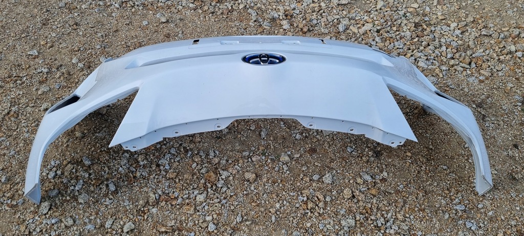 фото №8, Toyota yaris cross 2020- бампер перед оригинал e244