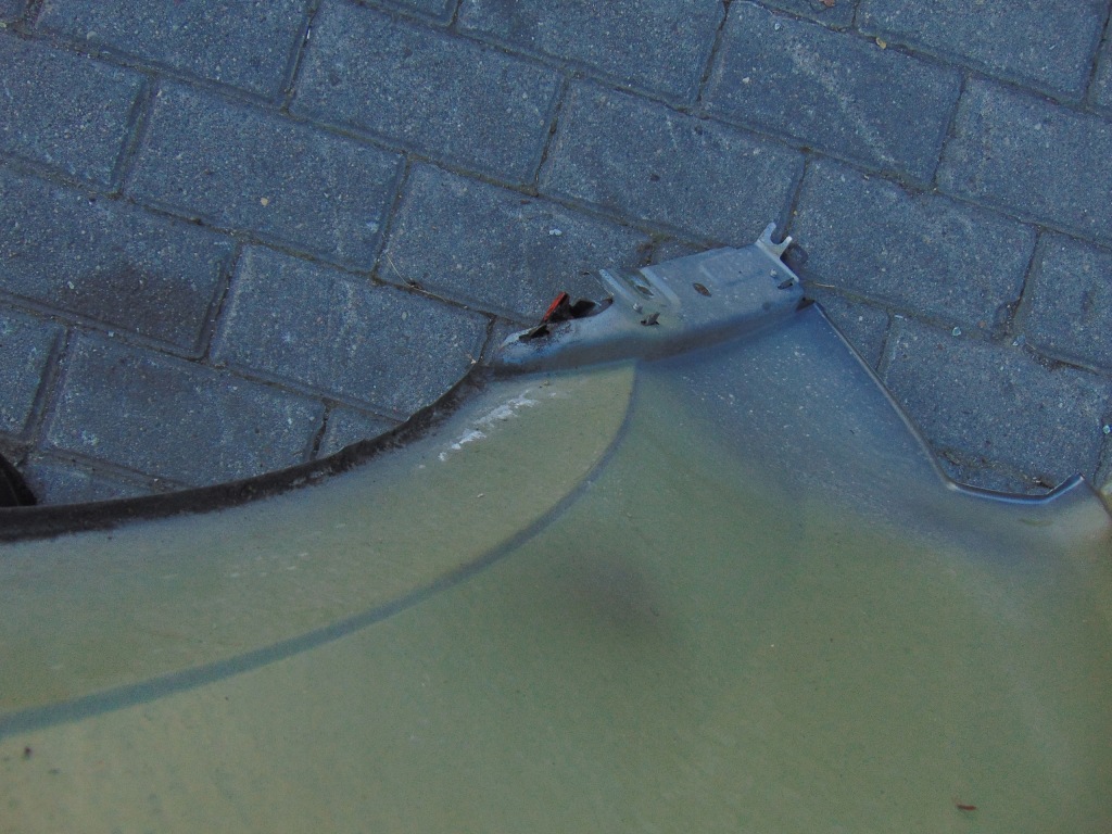 Крыло  правый  перед передний opel meriva a z163 европа Недорого