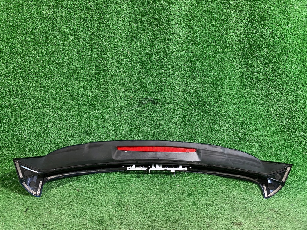 фото №2, Спойлер крышки skoda karoq