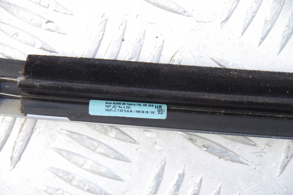 фото №6, Молдинг уплотнитель подоконная правая audi a5 ii cabrio 8w 8w7 8w7853764a