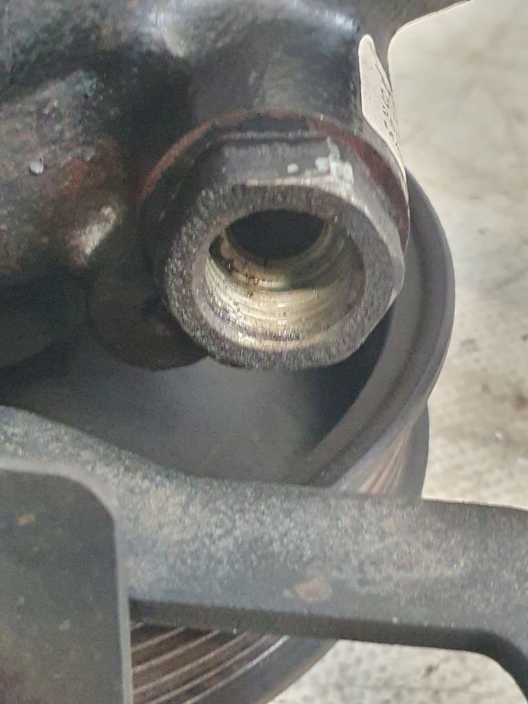 фото №8, Насос усилителя оригинальный номер 9125202 volvo v40 s40 i 96r. 1.8b 85kw