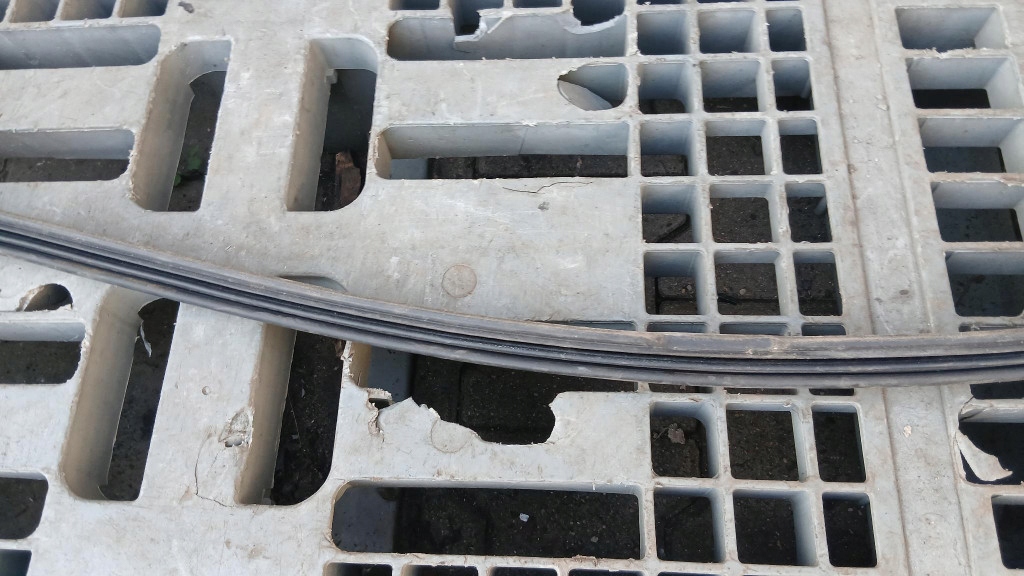 фото №12, Прокладка крышки багажника audi a8 d3 02-09r