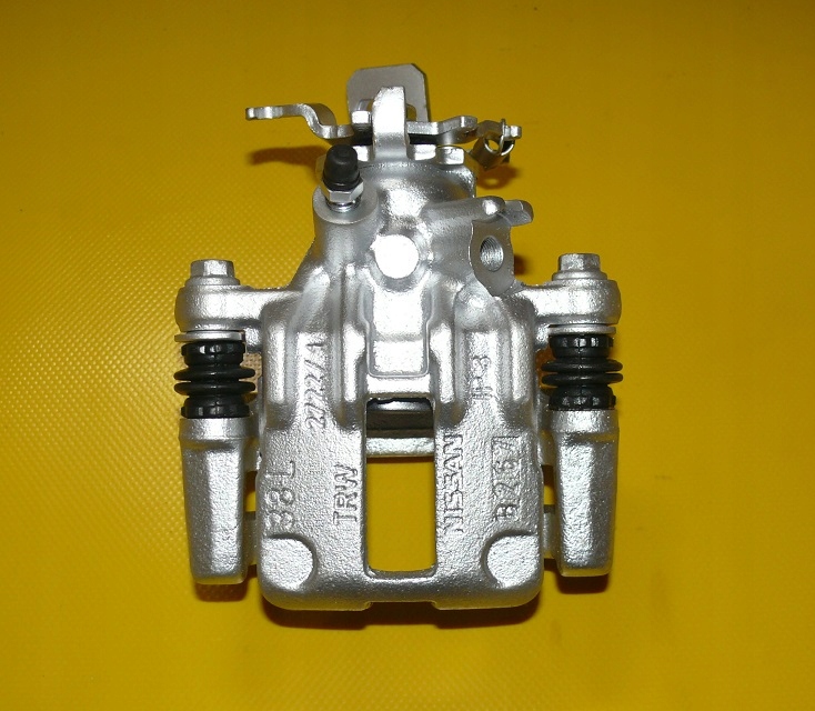 фото №1, Суппорт левый задняя nissan almera ii 2 n16 tino 258/10