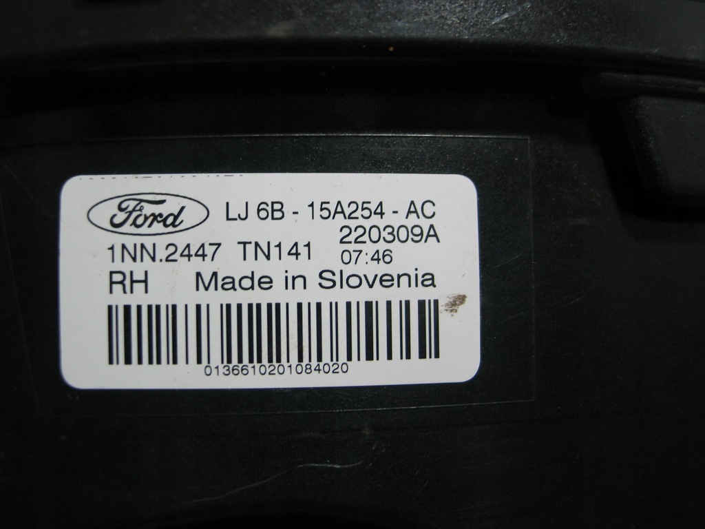 фото №12, Лампа протитуманна фара ford kuga mk3 escape mk4 lj6b-15a254-ac
