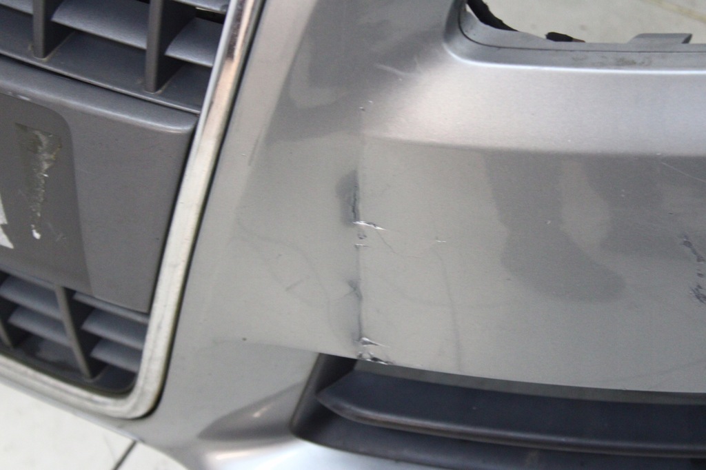 фото №7, Audi a4 b7 s-line 04r- бампер перед передній ly7g