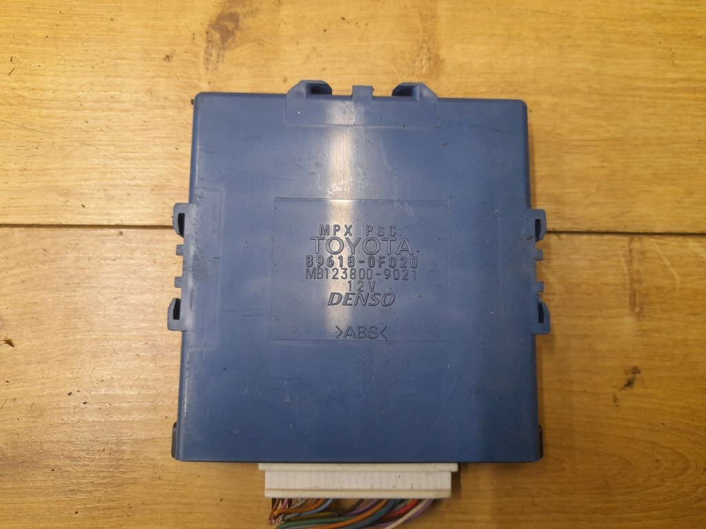 фото №1, Модуль блок управления зажигания toyota verso