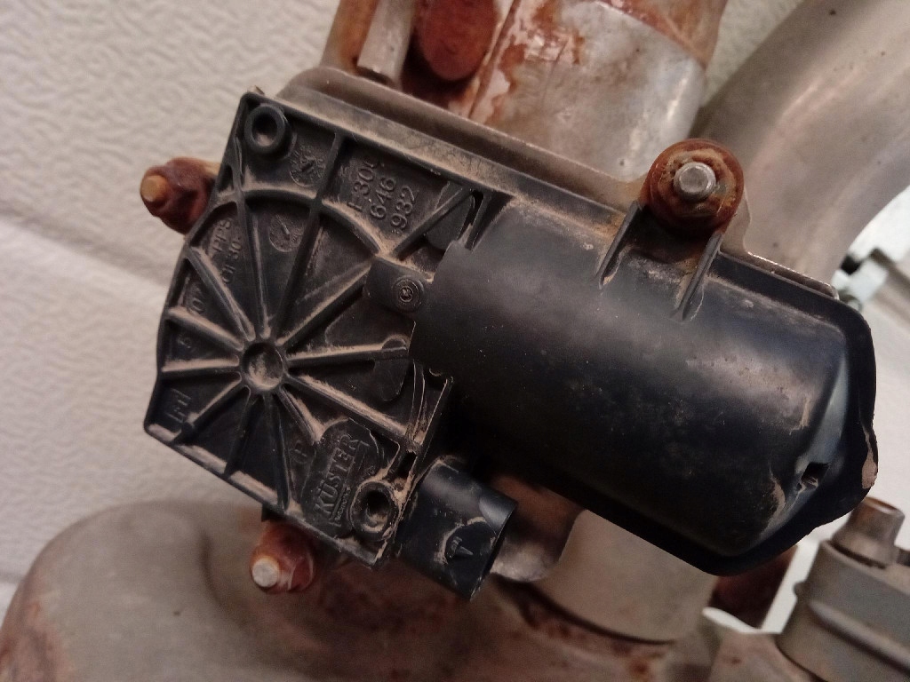 Audi sq8 4m8 19- 4.0 tfsi гасник вихлоп комплектний  4m0253611af в Україні