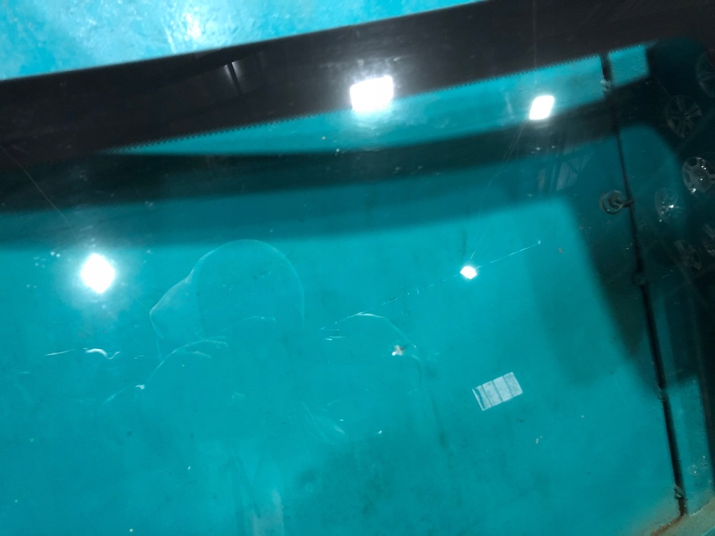 фото №3, Mercedes r172 slk стекло лобовое передняя датчик