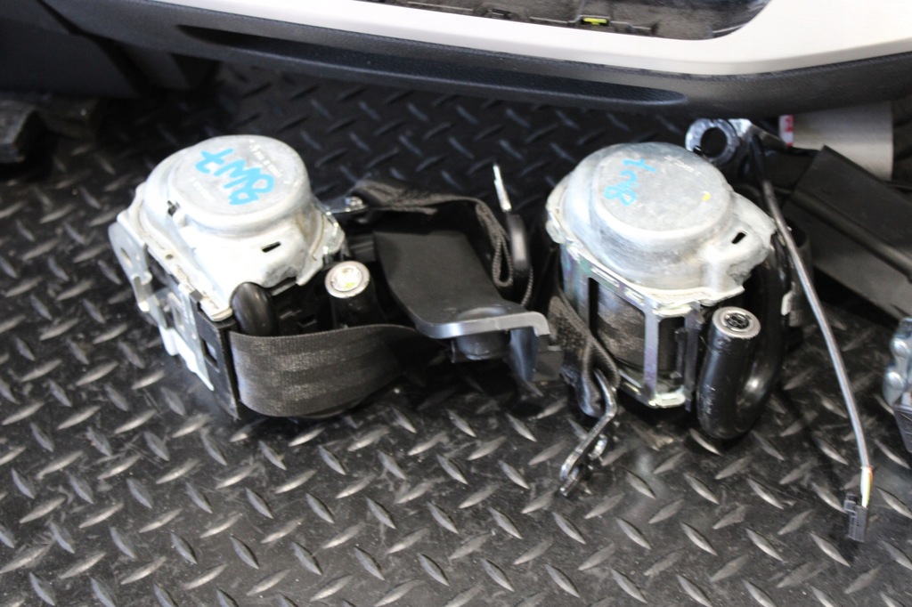 фото №6, Панель приладів консоль подушка безпеки подушки безпеки audi a5 cabrio 8w 8w7 f5 lift