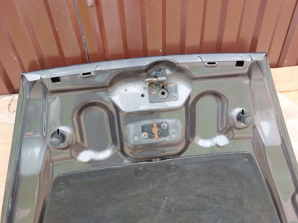 фото №12, Капот aston martin vantage v8 coupe 17r серая meteorite silver