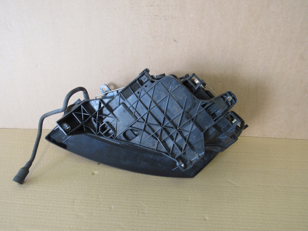 фото №11, Audi q5 8r0 lifting 2012-2016 лампа права перед bi-xenon