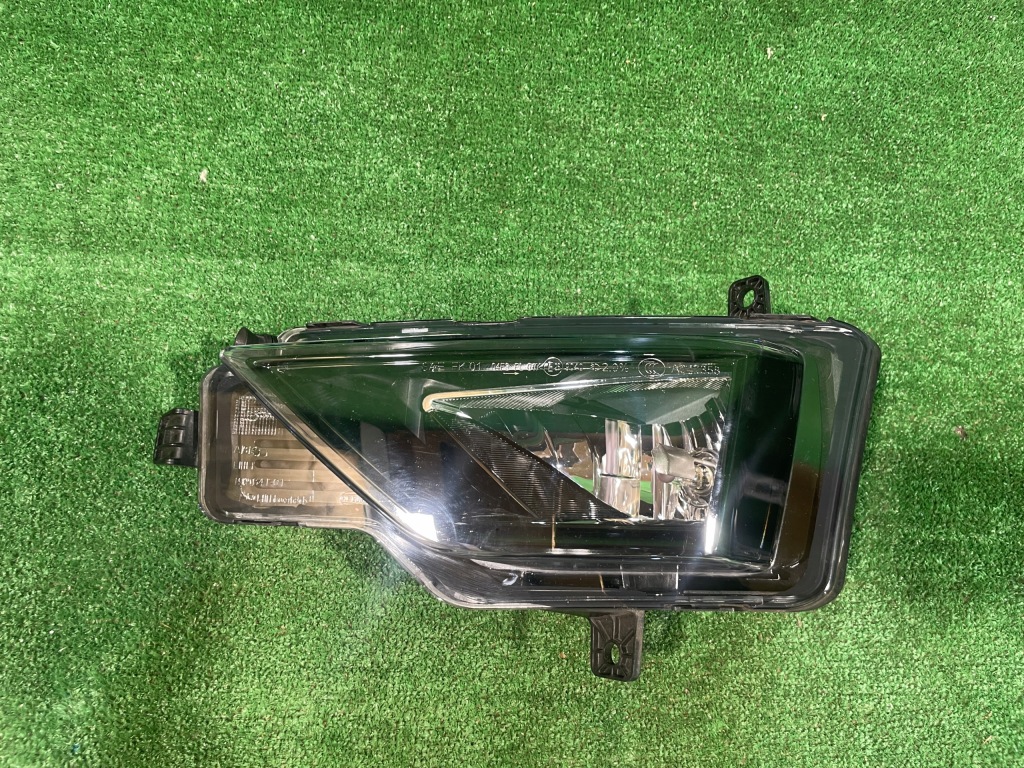 фото №1, Vw golf sportsvan противотуманная фара левый перед 510941661d