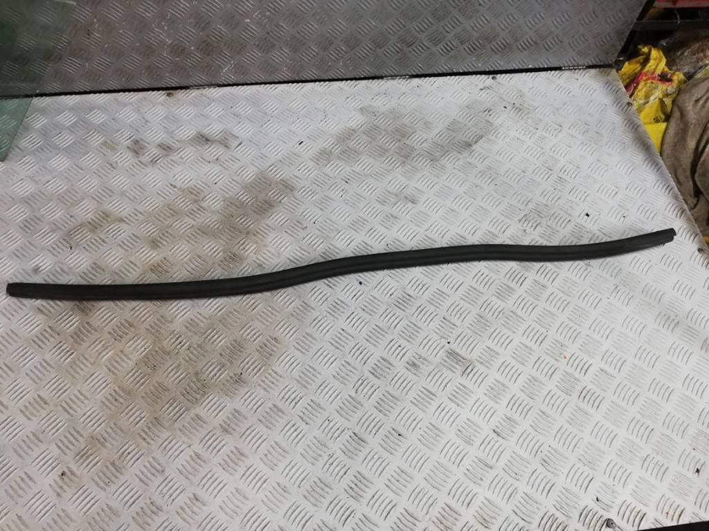 фото №1, Прокладка жабо peugeot 208 i