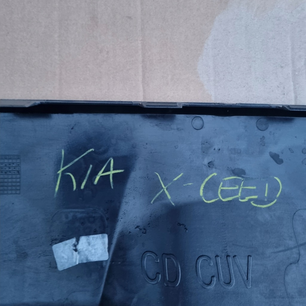 фото №15, Kia xceed x-ceed спойлер накладка бампера задня 86671-j7ca0